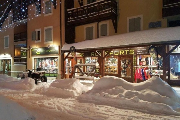 Photo du magasin Precision Ski Chantemerle Reysports &agrave; Serre Chevalier (St Chaffrey)