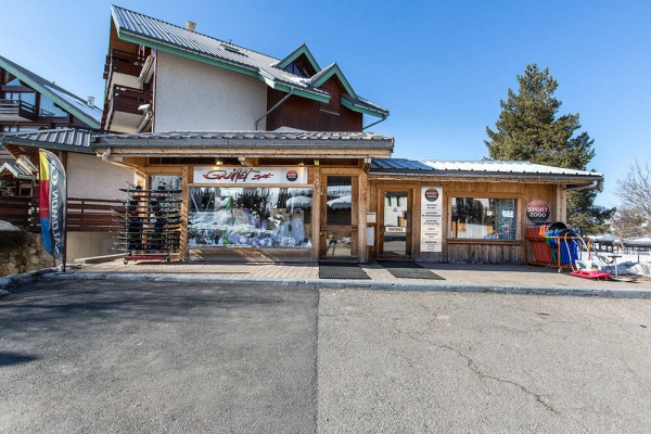 Photo du magasin Guillet Sport à Correncon en Vercors