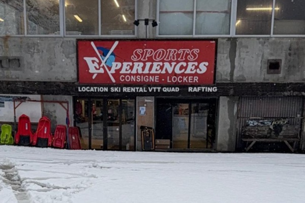 Photo du magasin Ski Rep Route du Grand Massif Sports Experiences   &agrave; Samo&euml;ns