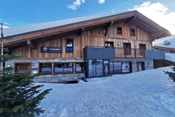 Photo du magasin Alpen Ski Shop à La Rosière
