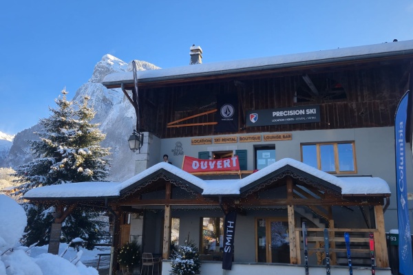 Photo du magasin Precision Ski Big Bear à Samoëns