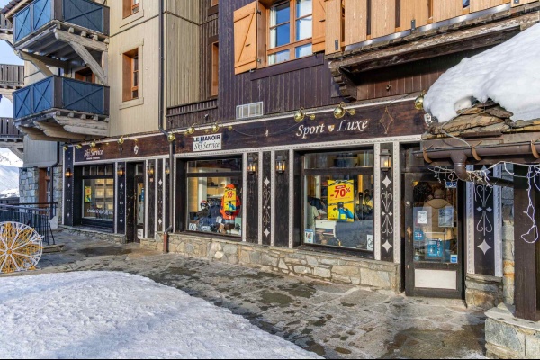 Photo du magasin Precision Ski Le Manoir &agrave; Arc 1950