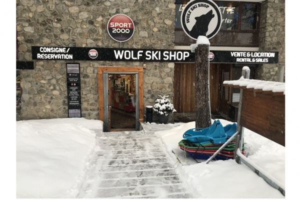 Photo du magasin Wolf Ski Shop à Pra Loup