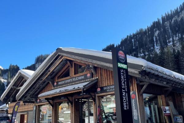 Photo du magasin Ardent Sports (T&eacute;l&eacute;cabine Ardent) &agrave; Montriond