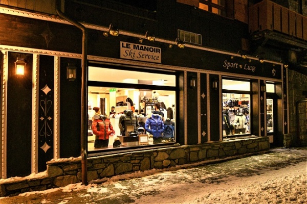 Photo du magasin Precision Ski Le Manoir à Arc 1950