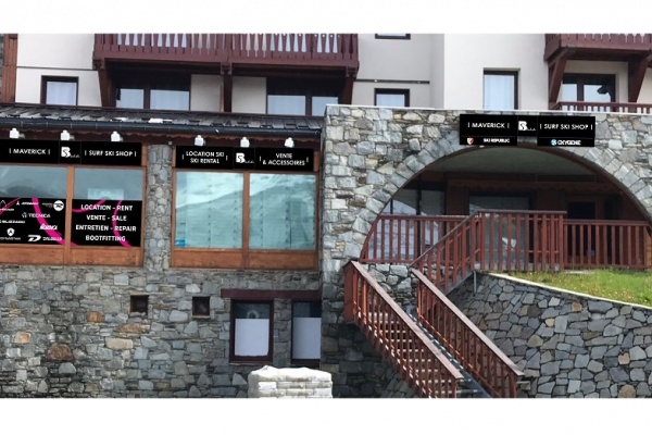 Photo du magasin Black Ski Soleil Maverick à Val Thorens