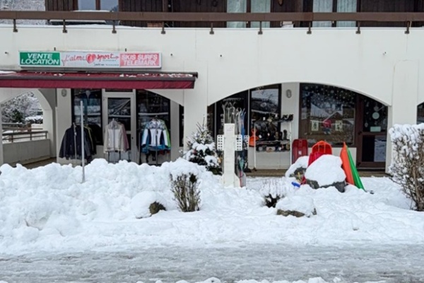 Photo du magasin Ski Republic Avenue Fer &agrave; Cheval - J'aime Sport   &agrave; Samo&euml;ns